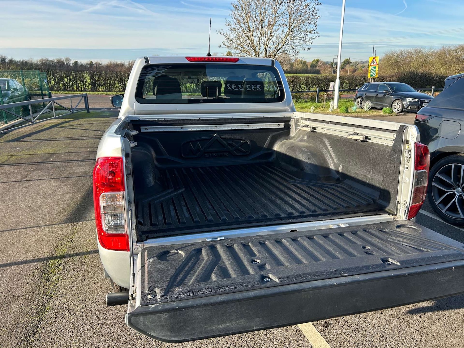 Used Nissan Navara 2021 for sale - 76416825: Photo 25