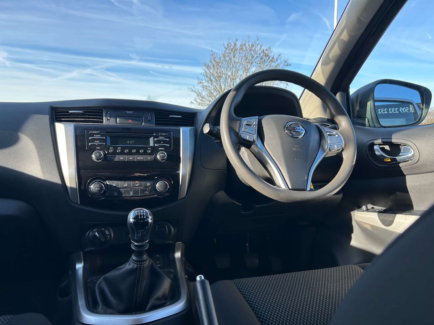 Used Nissan Navara 2021 for sale - 76416825: Photo 43