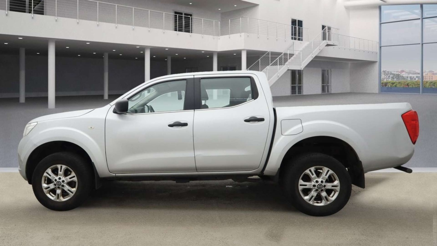 Used Nissan Navara 2021 for sale - 76416825: Photo 6