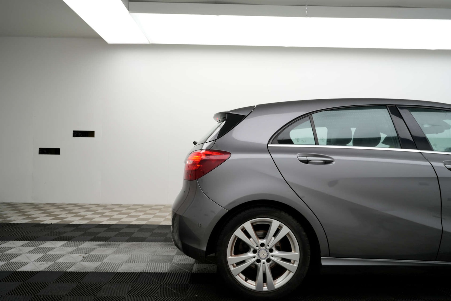 Used Mercedes-Benz A-Class 2016 for sale - 77160646: Photo 5