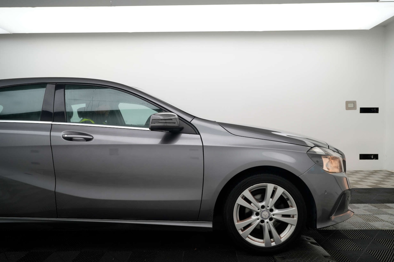 Used Mercedes-Benz A-Class 2016 for sale - 77160646: Photo 6