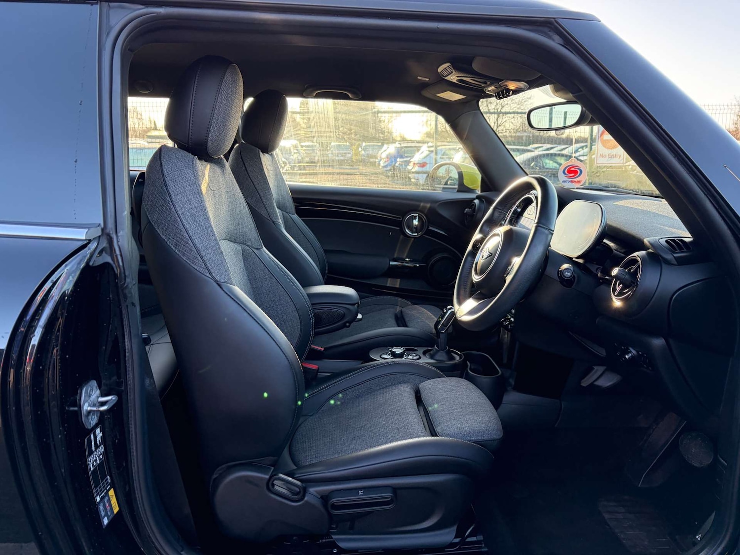 Used MINI Hatch 2021 for sale - 76973920: Photo 25