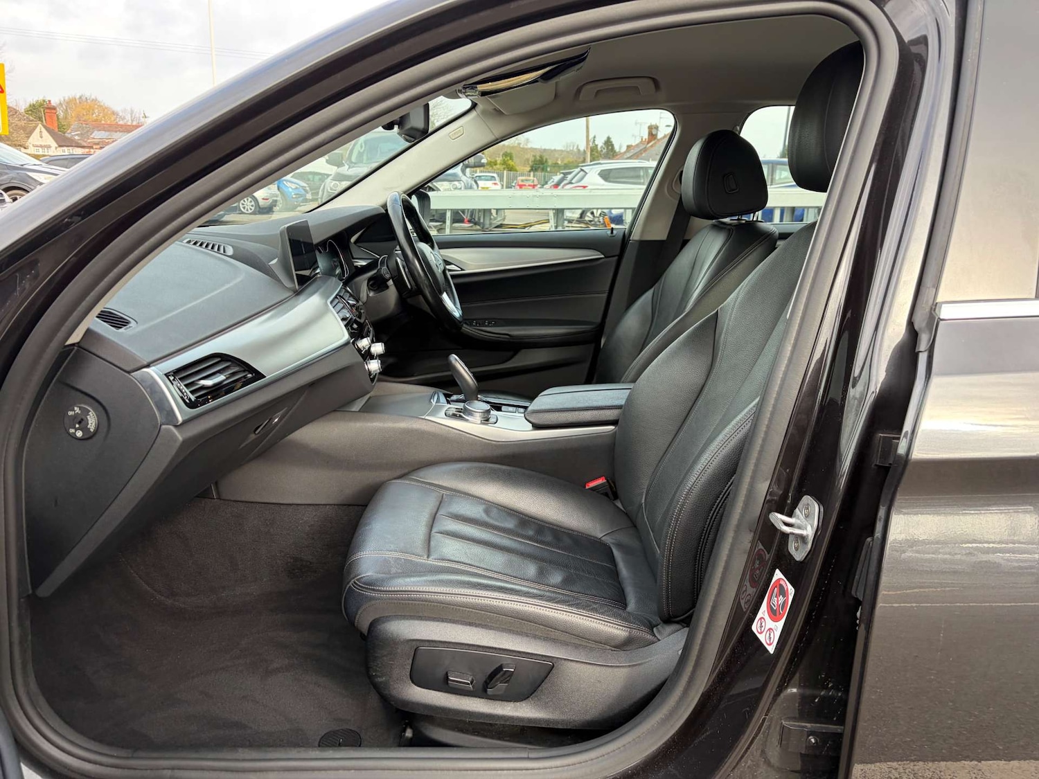 Used BMW 5 Series 2018 for sale - 77644038: Photo 15