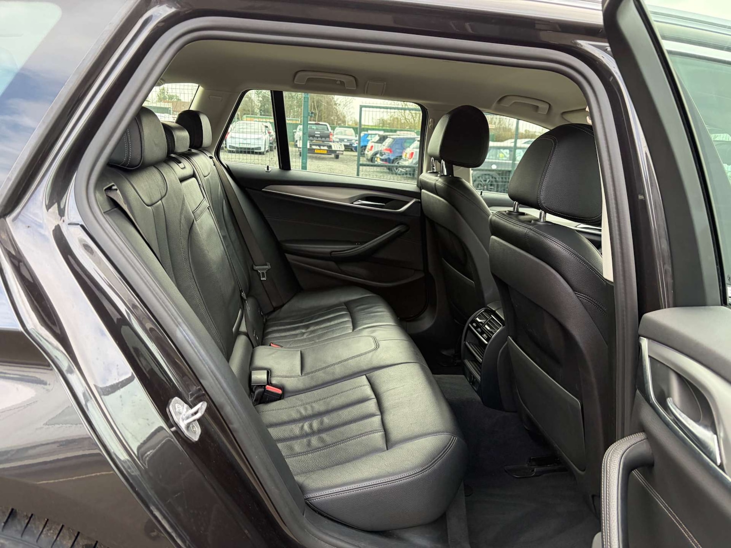 Used BMW 5 Series 2018 for sale - 77644038: Photo 31