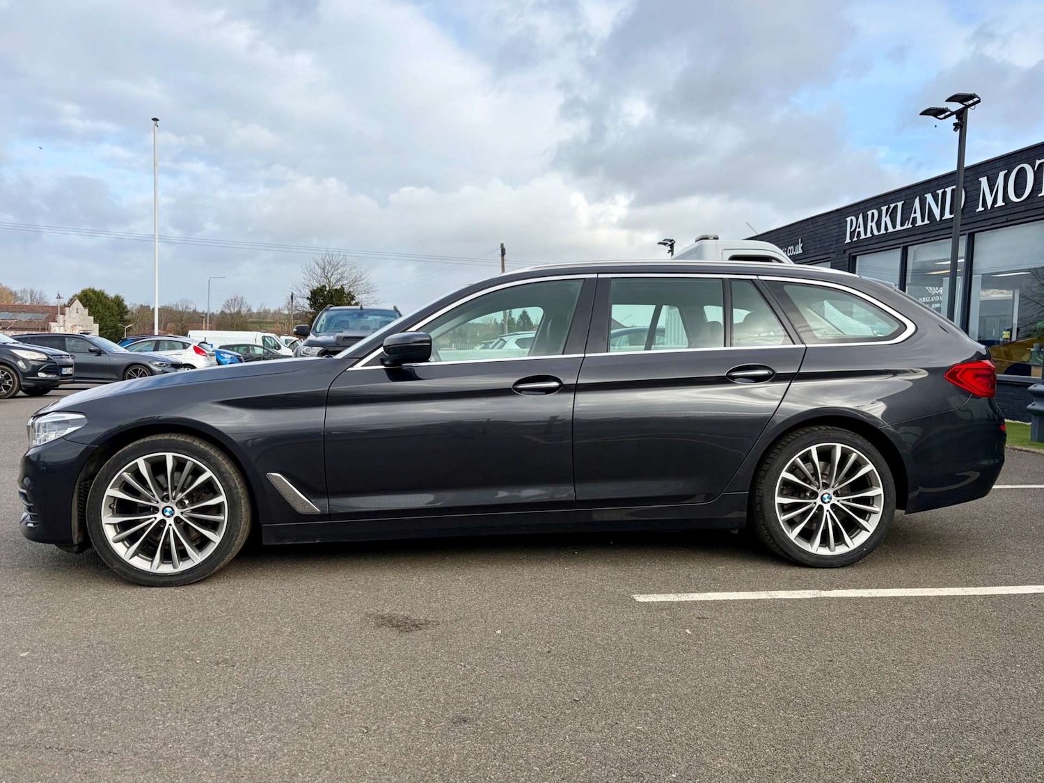 Used BMW 5 Series 2018 for sale - 77644038: Photo 5