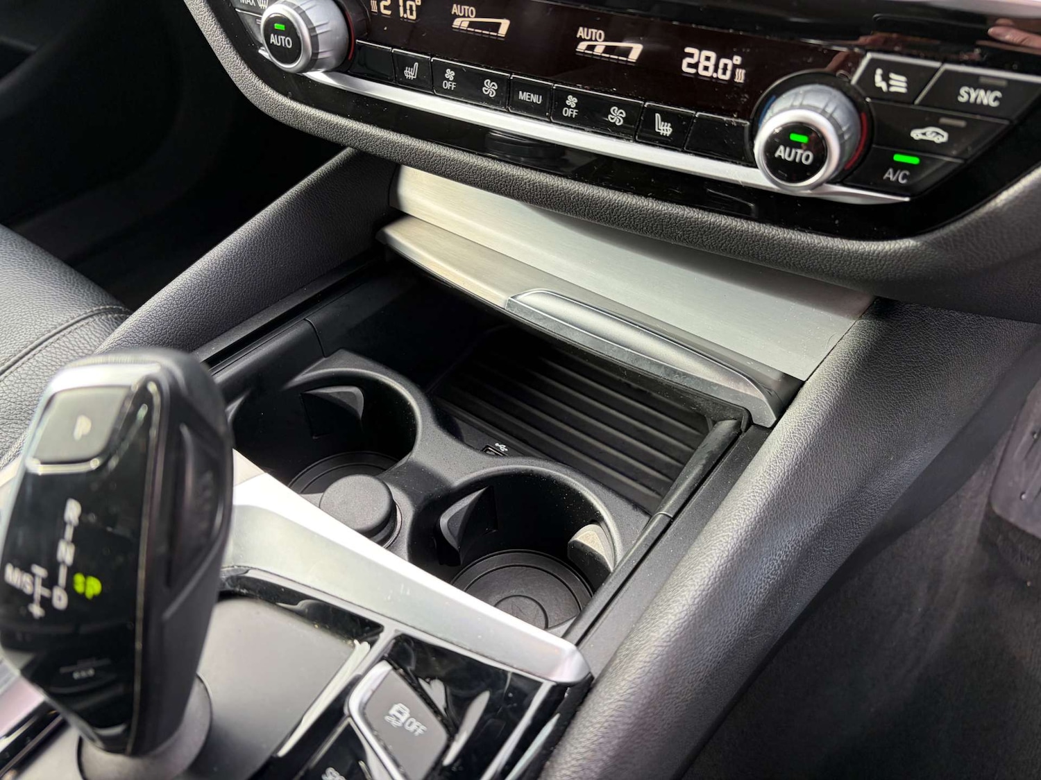 Used BMW 5 Series 2018 for sale - 77644038: Photo 52