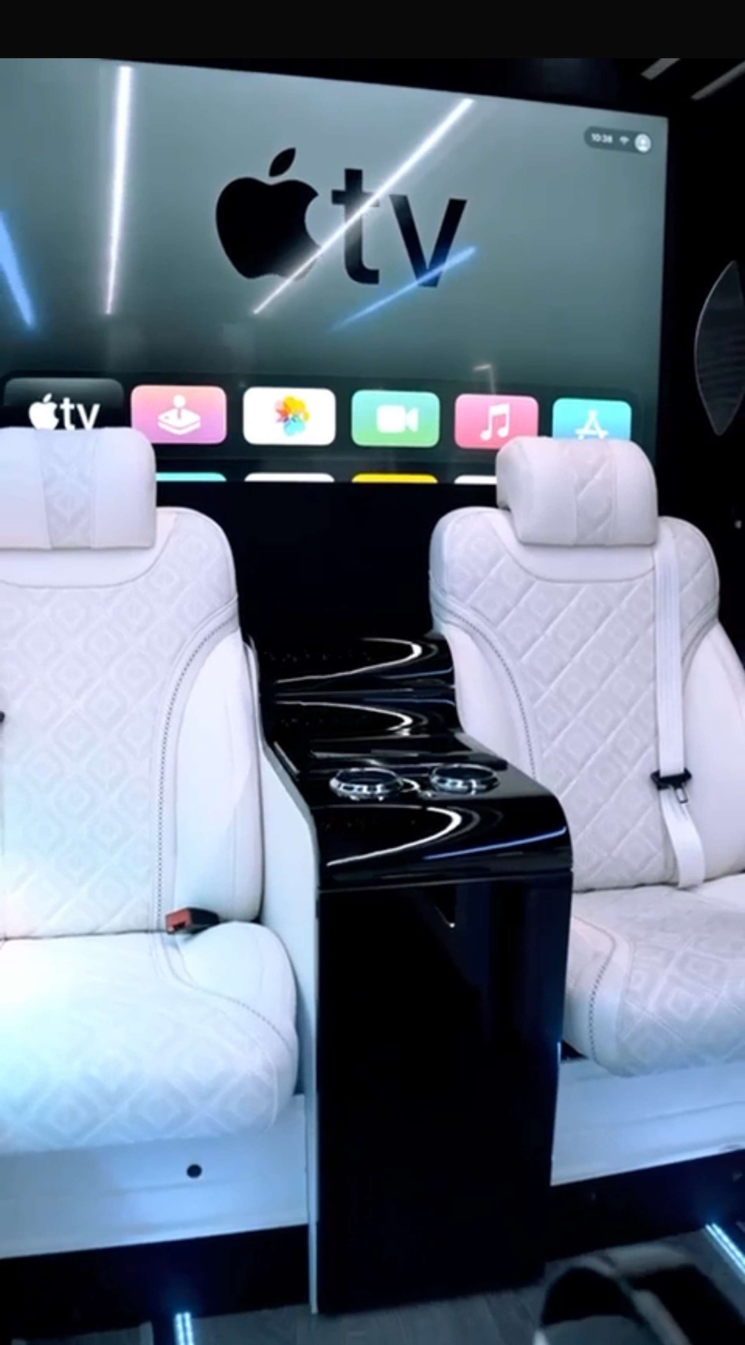 Used Mercedes-Benz V-Class 2025 for sale - 78125408: Photo 17