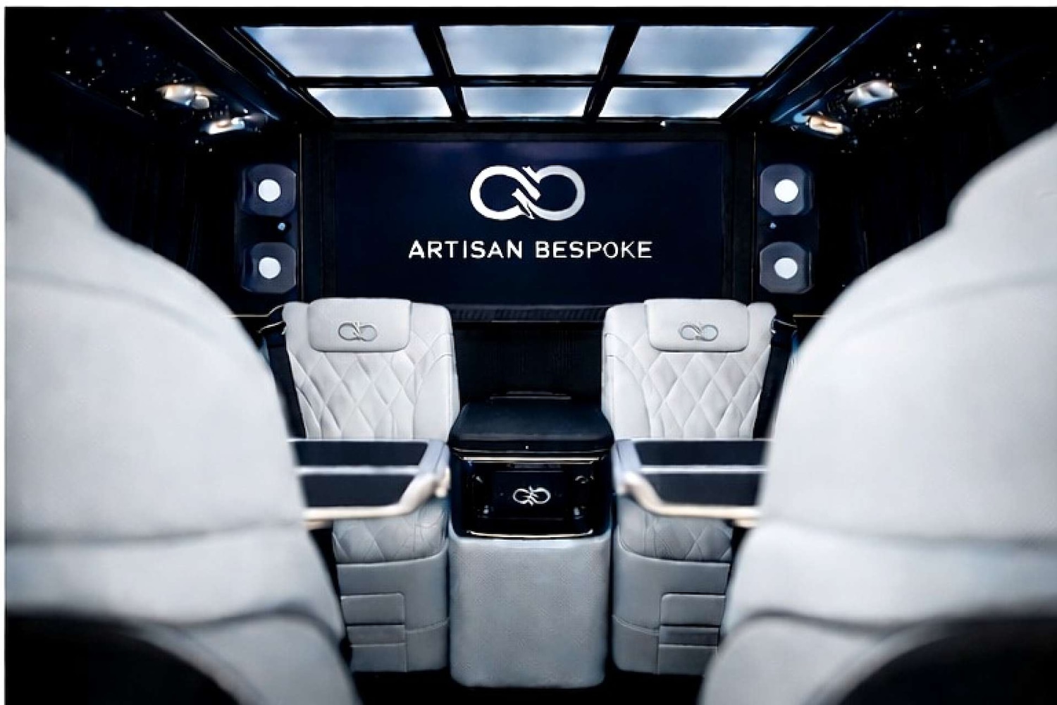 Used Mercedes-Benz V-Class 2025 for sale - 78125408: Photo 7