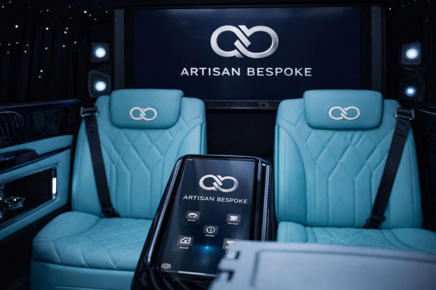 Used Mercedes-Benz V-Class 2025 for sale - 78125408: Photo 9