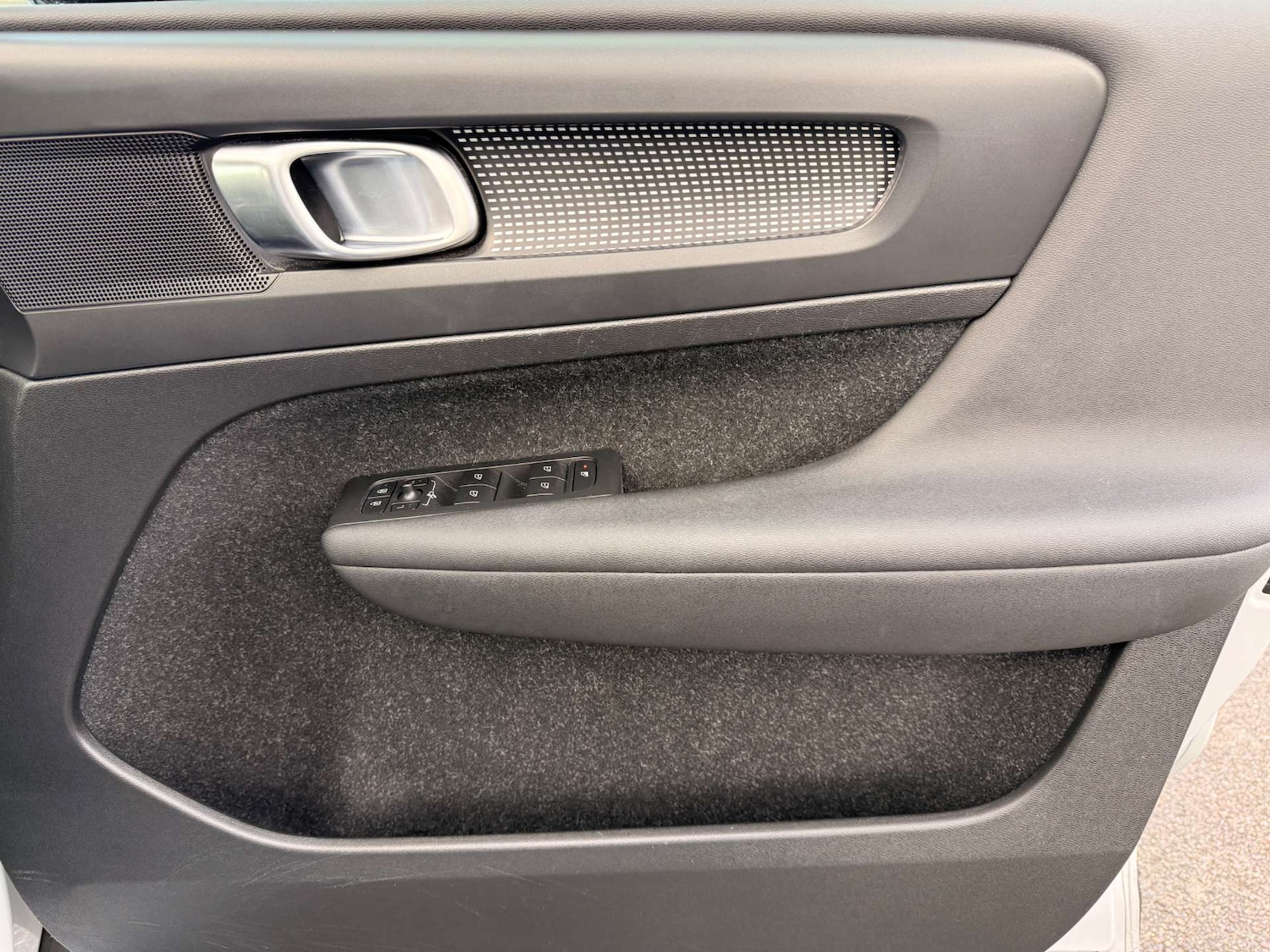 Used Volvo XC40 2020 for sale - 76601603: Photo 49