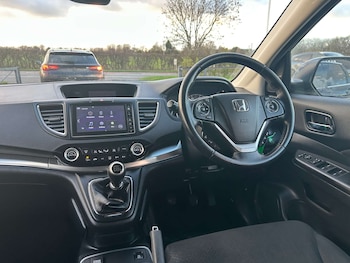 Used Honda CR-V 2016 for sale - 76429365: Photo