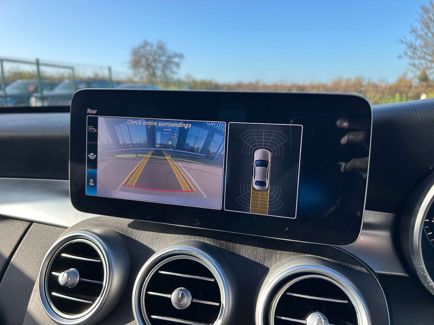 Used Mercedes-Benz C Class 2021 for sale - 76385757: Photo 65