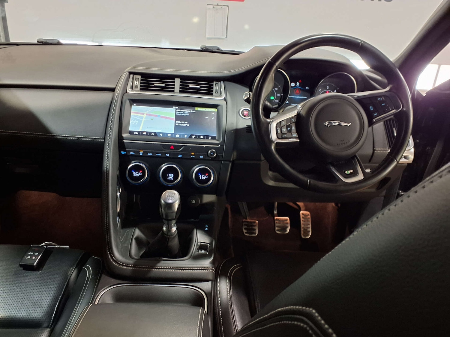 Used Jaguar E-Pace 2019 for sale - 76829896: Photo 11