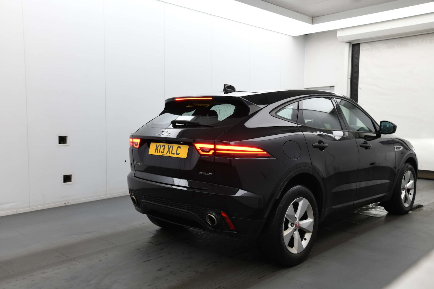 Used Jaguar E-Pace 2019 for sale - 76829896: Photo 5