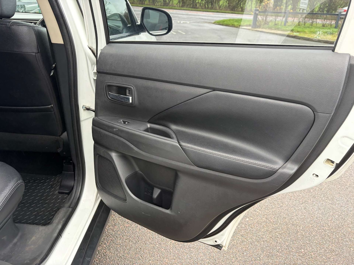 Used Mitsubishi Outlander 2018 for sale - 76949883: Photo 18