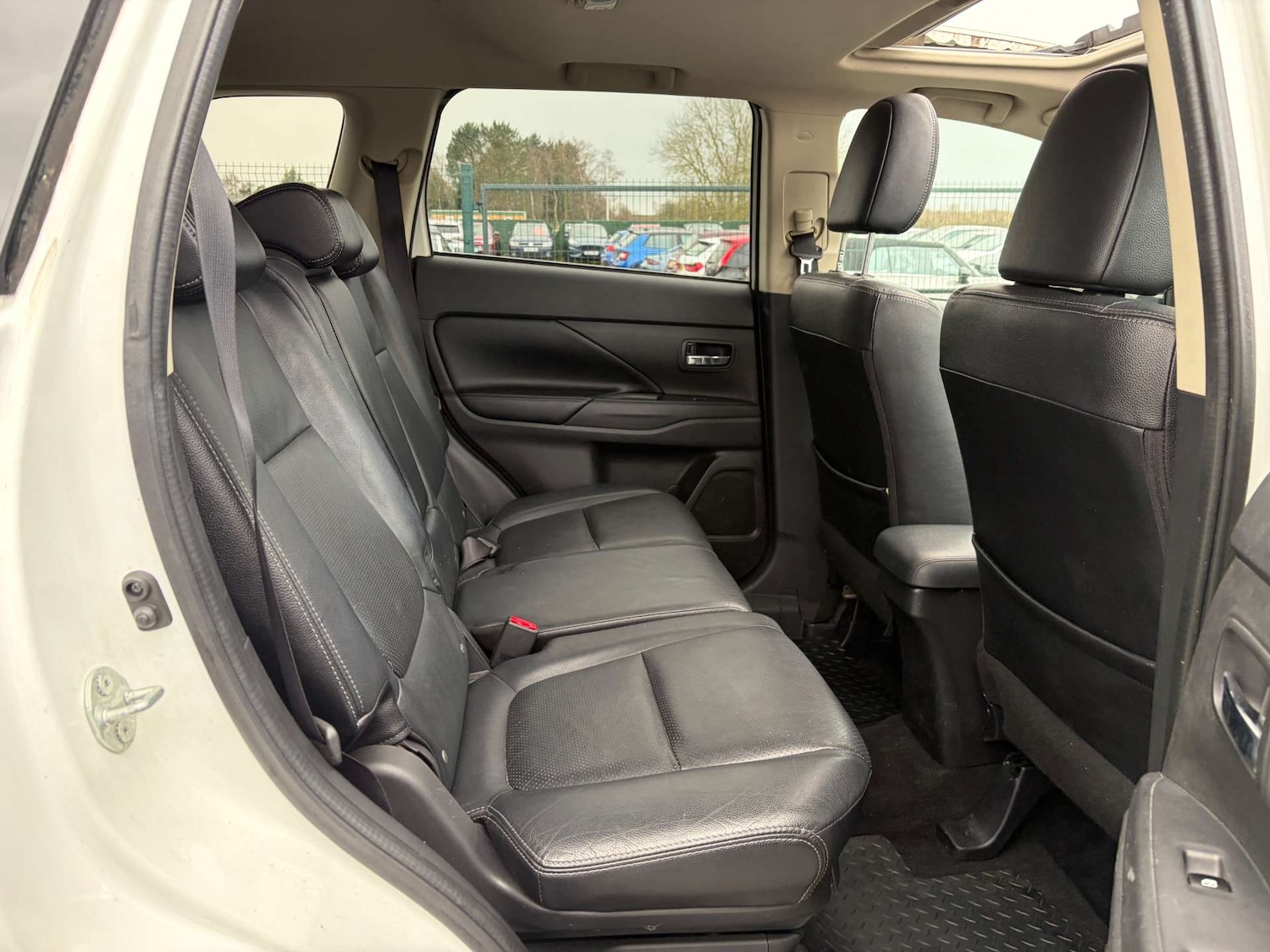 Used Mitsubishi Outlander 2018 for sale - 76949883: Photo 20