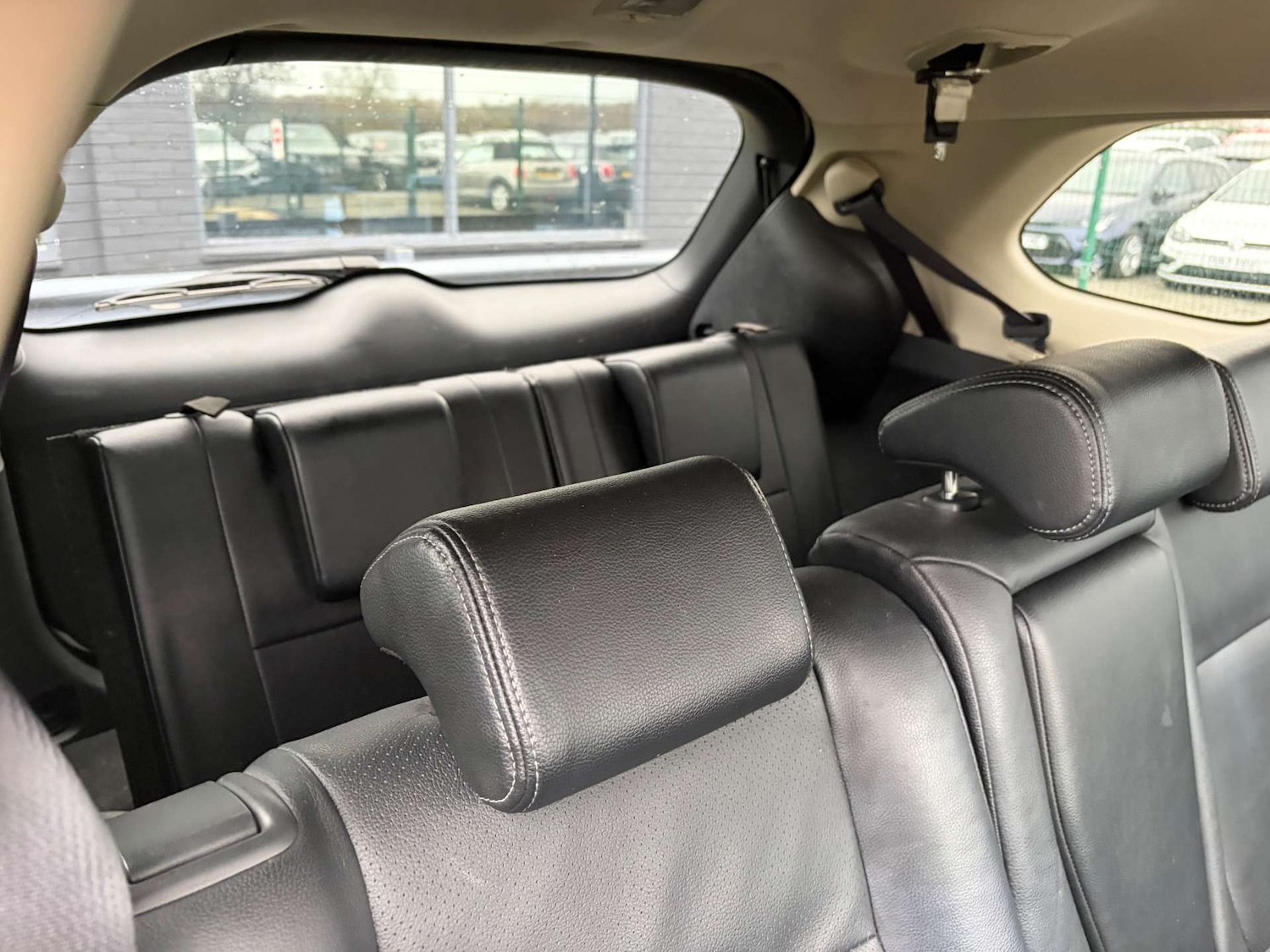 Used Mitsubishi Outlander 2018 for sale - 76949883: Photo 25