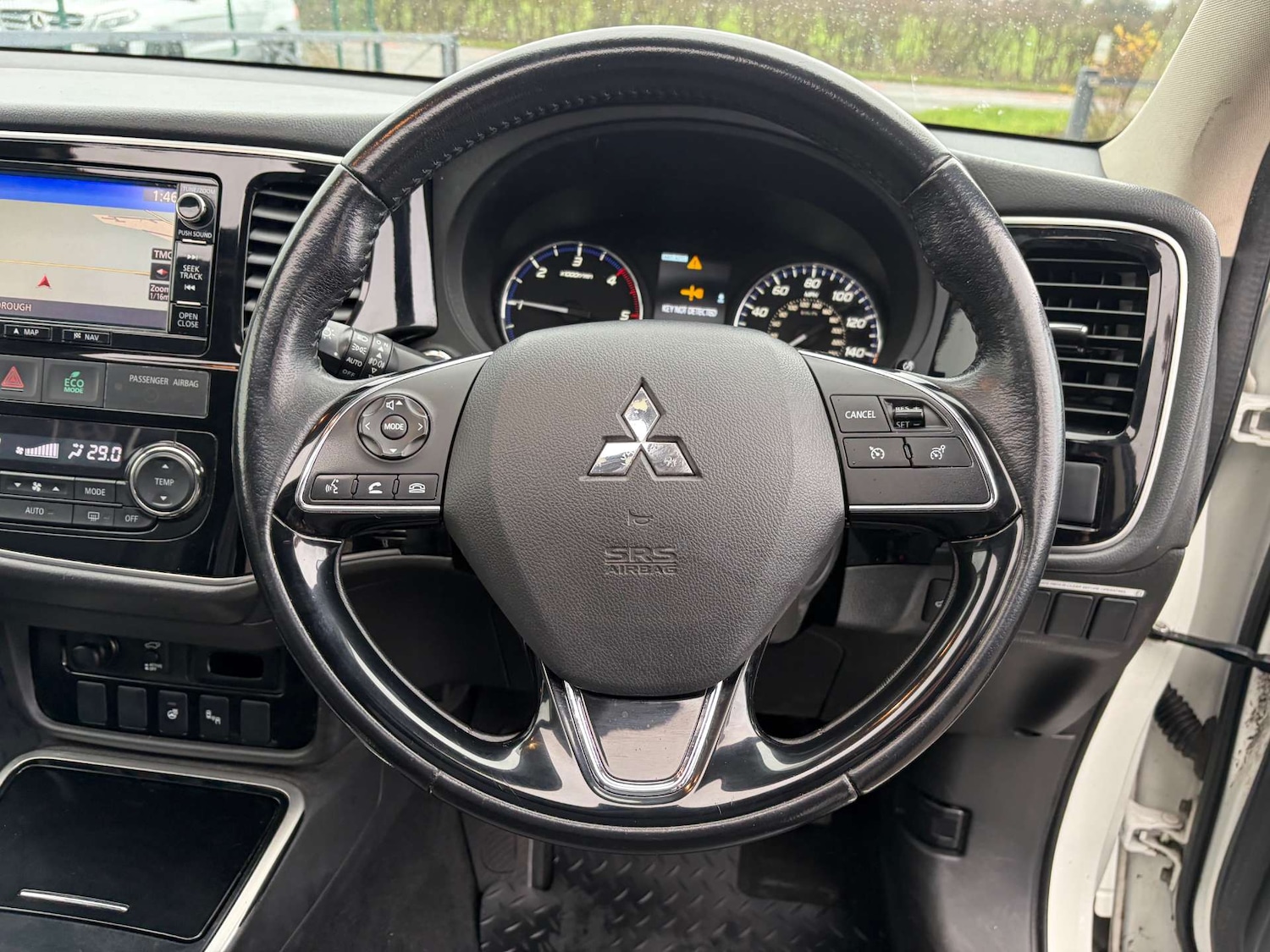 Used Mitsubishi Outlander 2018 for sale - 76949883: Photo 31