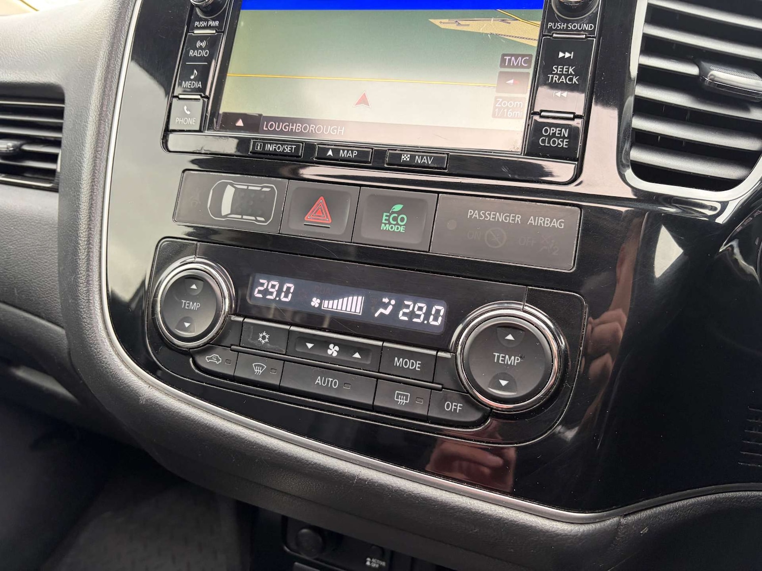 Used Mitsubishi Outlander 2018 for sale - 76949883: Photo 41