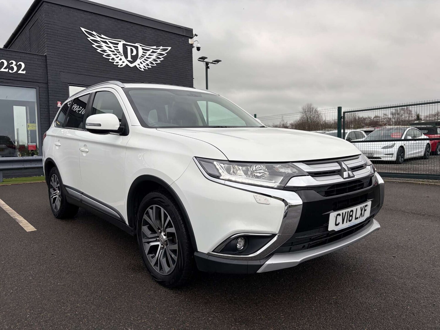 Used Mitsubishi Outlander 2018 for sale - 76949883: Photo 48