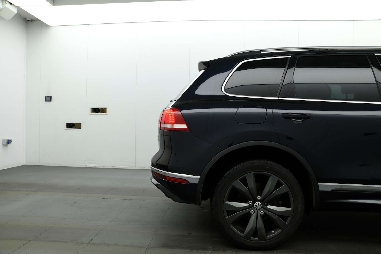 Used Volkswagen Touareg 2015 for sale - 77313744: Photo 13