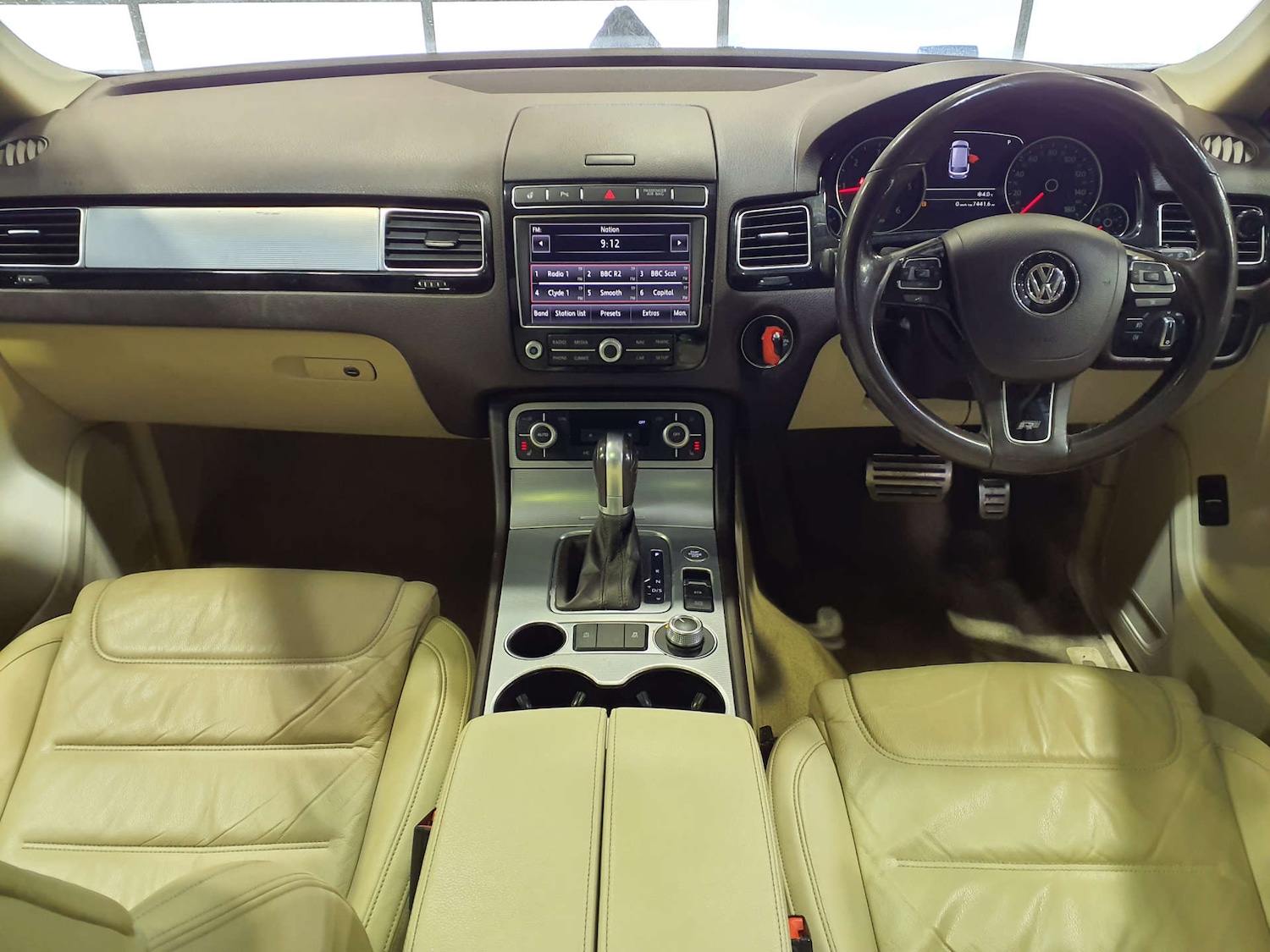 Used Volkswagen Touareg 2015 for sale - 77313744: Photo 14