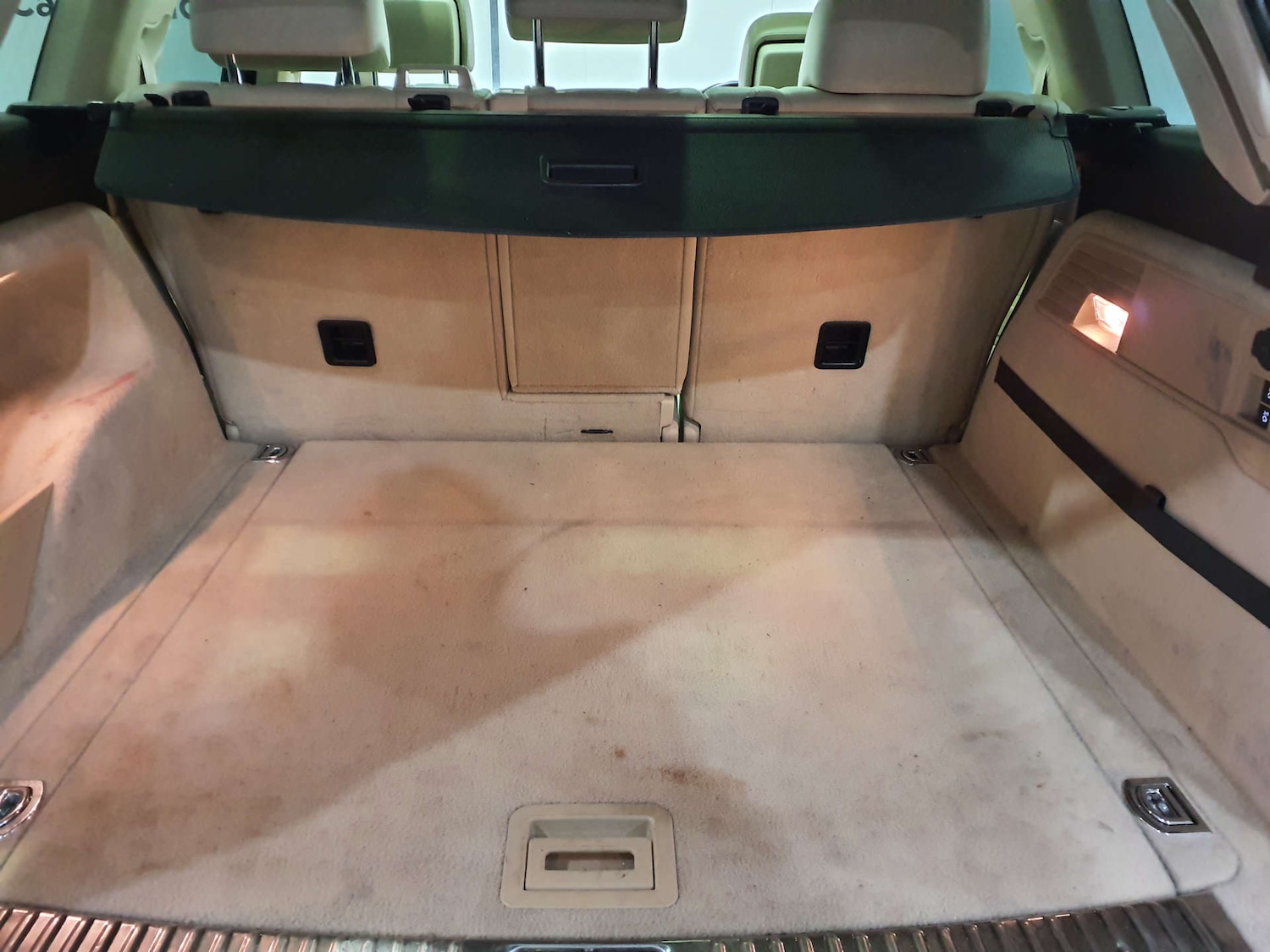 Used Volkswagen Touareg 2015 for sale - 77313744: Photo 19