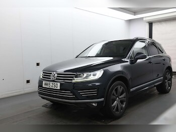 Used Volkswagen Touareg 2015 for sale - 77313744: Photo