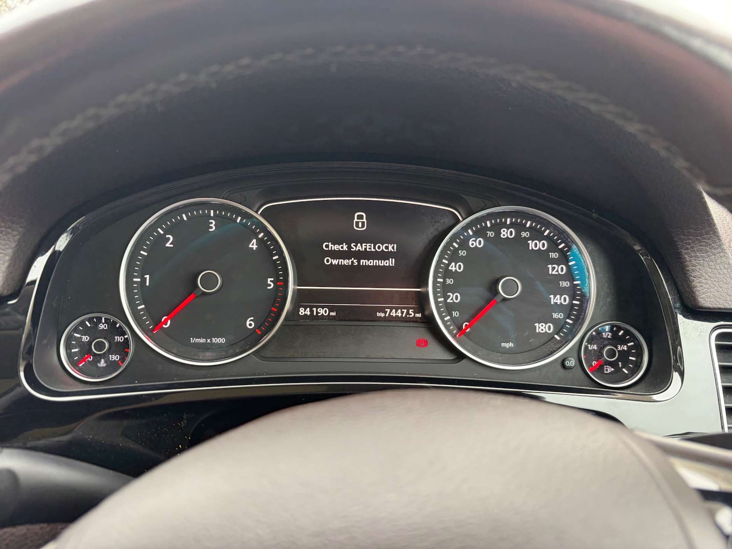 Used Volkswagen Touareg 2015 for sale - 77313744: Photo 49