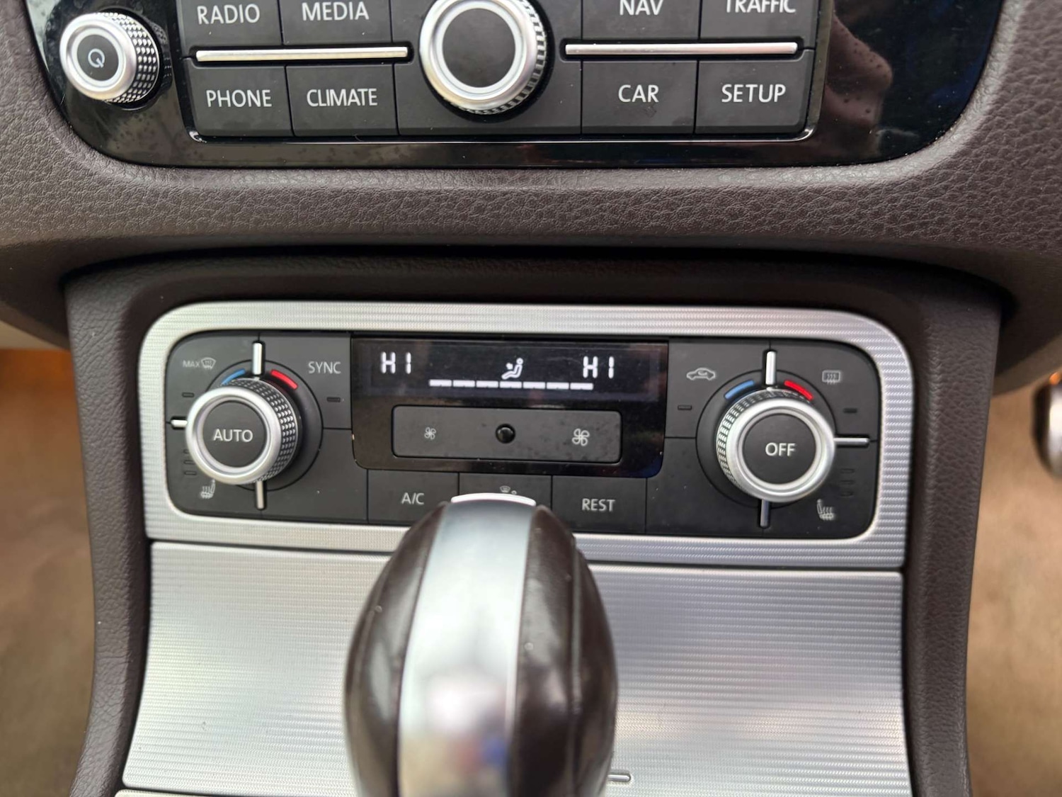 Used Volkswagen Touareg 2015 for sale - 77313744: Photo 54