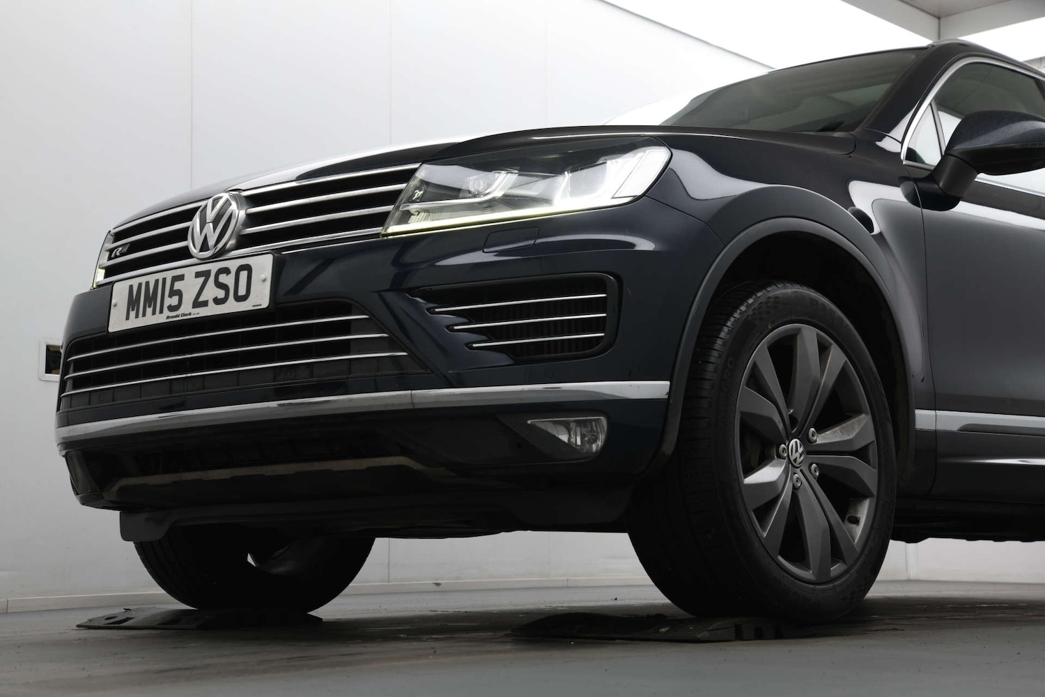 Used Volkswagen Touareg 2015 for sale - 77313744: Photo 7