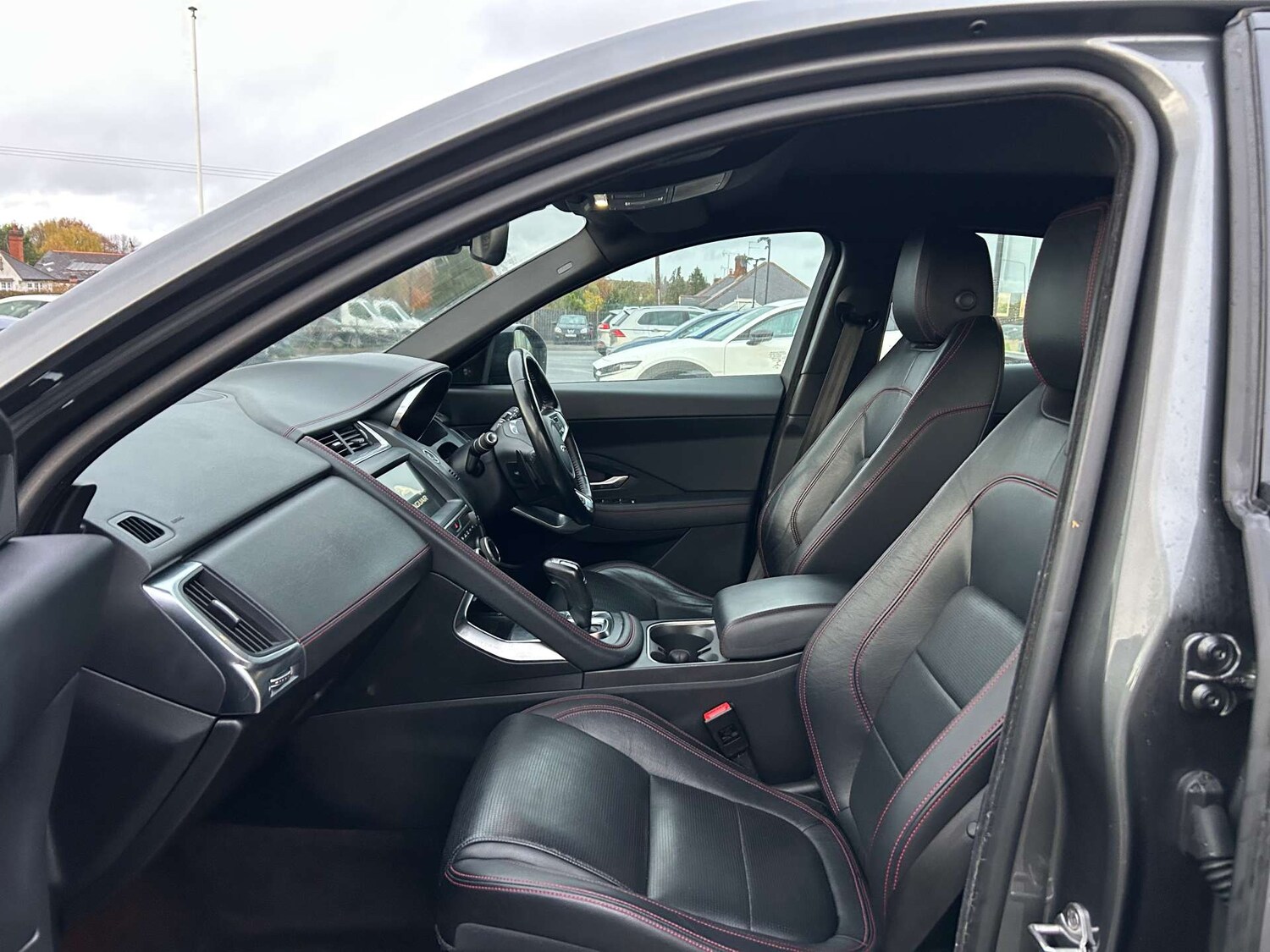 Used Jaguar E-Pace 2019 for sale - 76352620: Photo 29