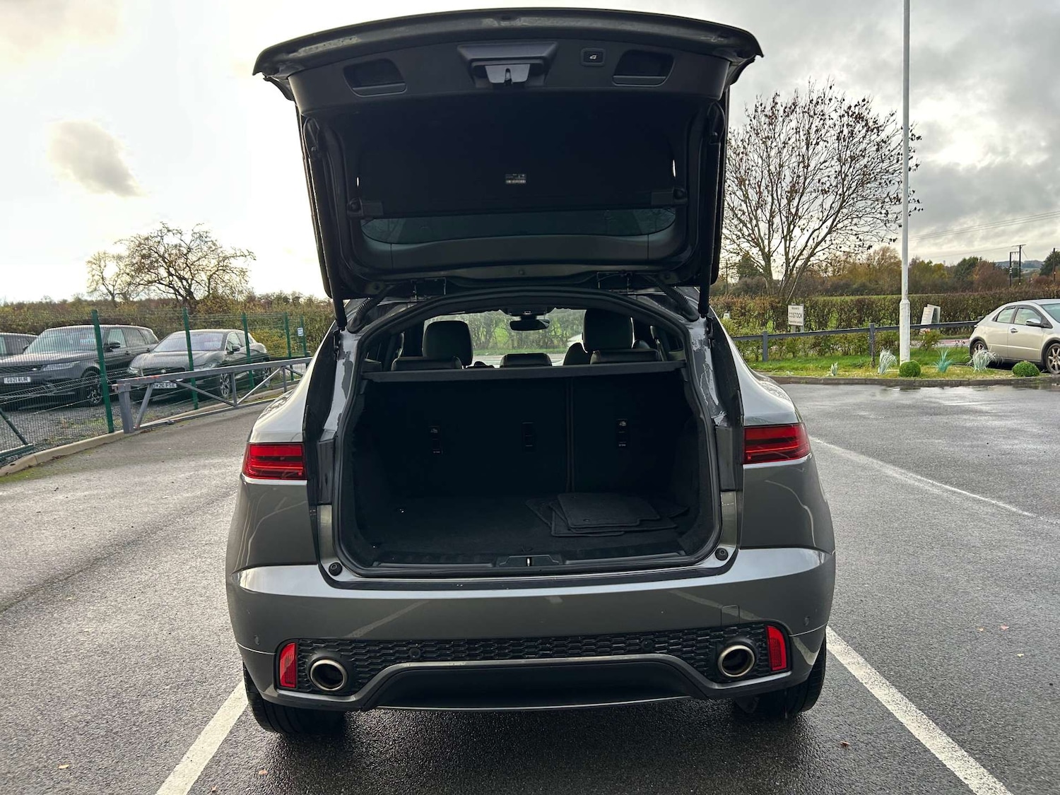 Used Jaguar E-Pace 2019 for sale - 76352620: Photo 31