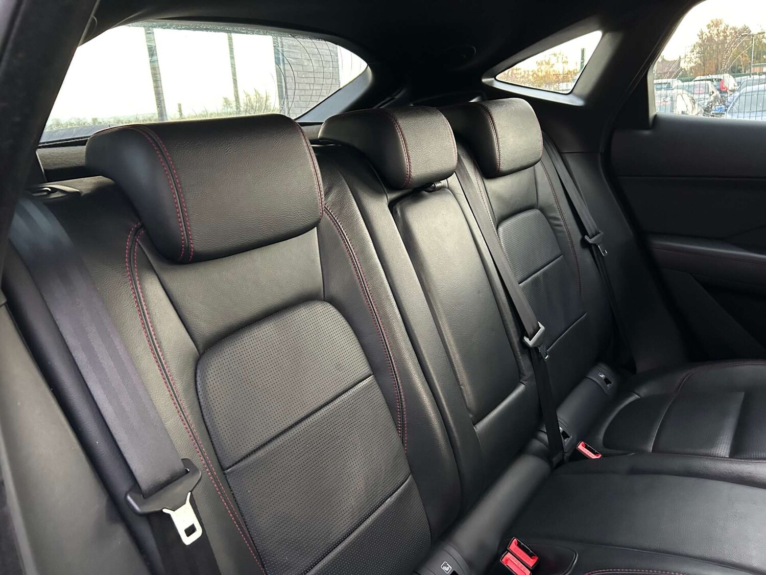 Used Jaguar E-Pace 2019 for sale - 76352620: Photo 34