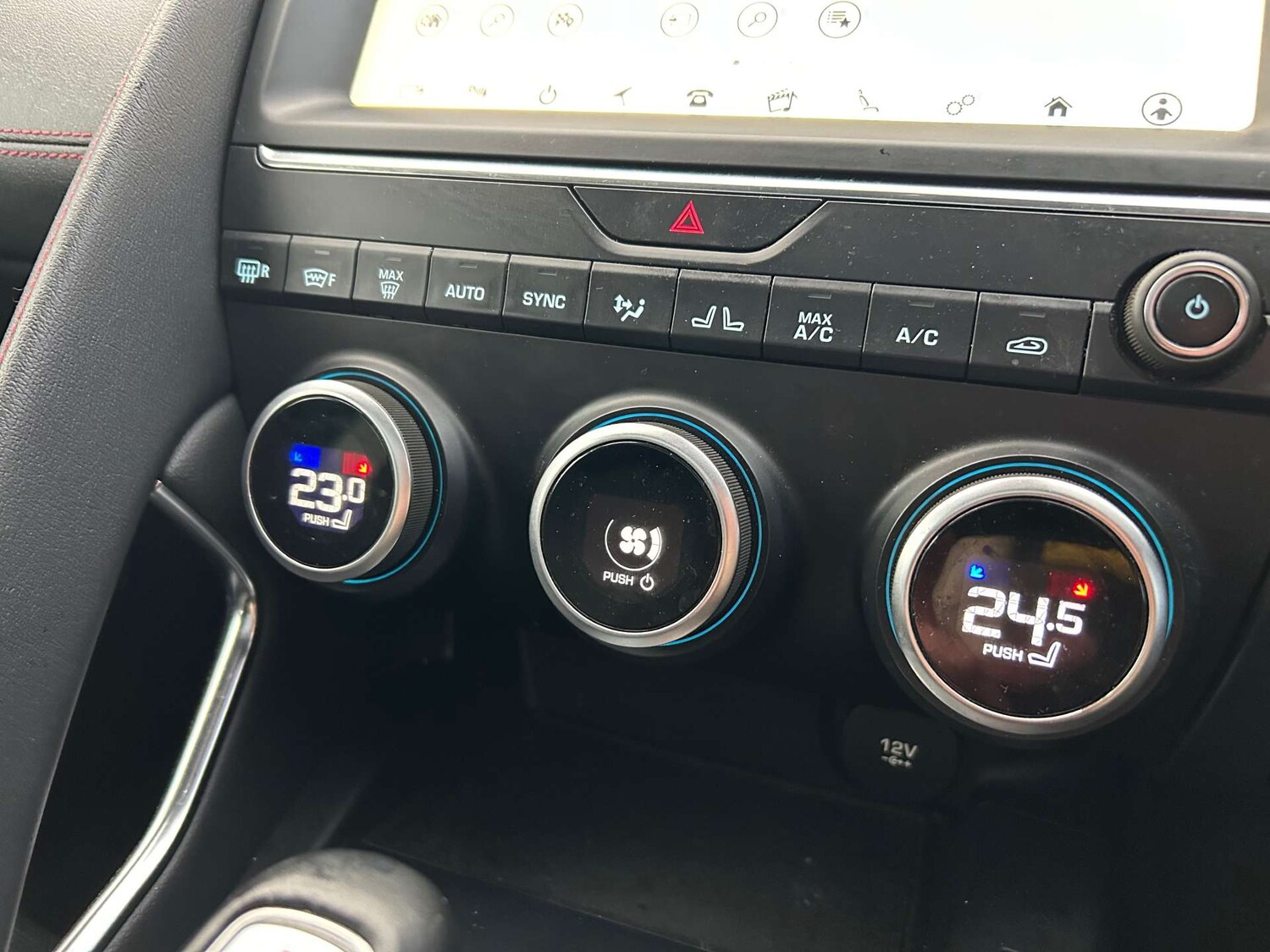 Used Jaguar E-Pace 2019 for sale - 76352620: Photo 65