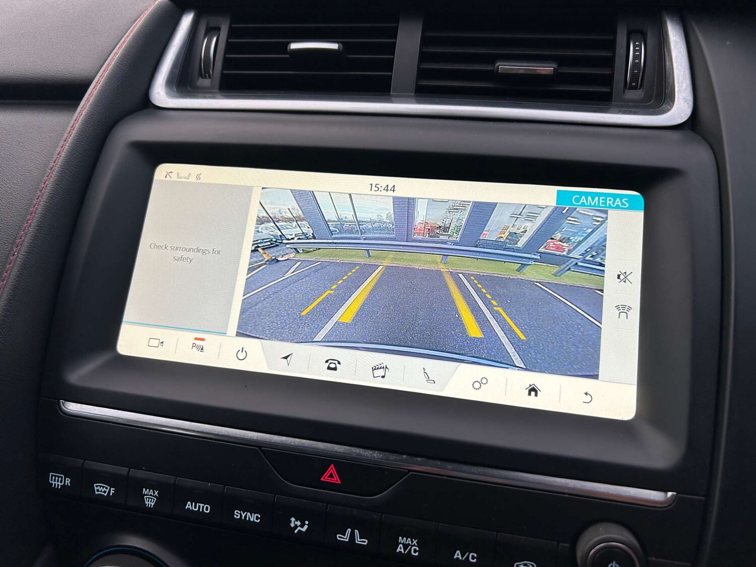 Used Jaguar E-Pace 2019 for sale - 76352620: Photo 66