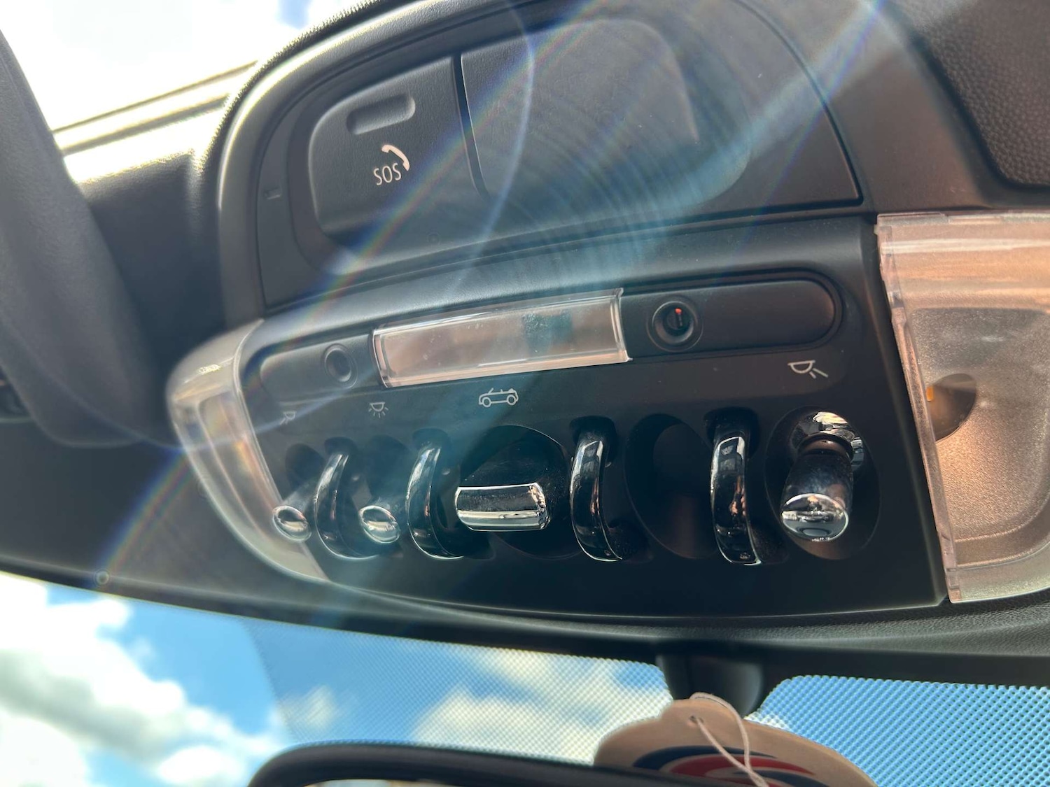 Used MINI Convertible 2018 for sale - 76601685: Photo 24