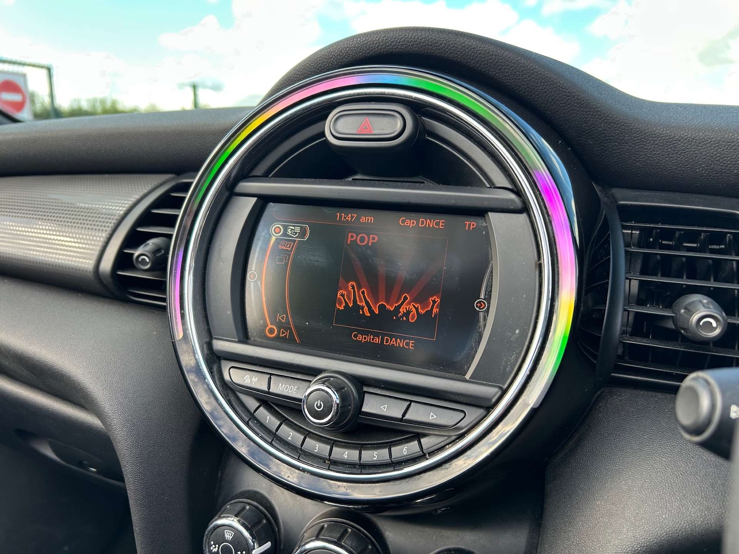 Used MINI Convertible 2018 for sale - 76601685: Photo 31