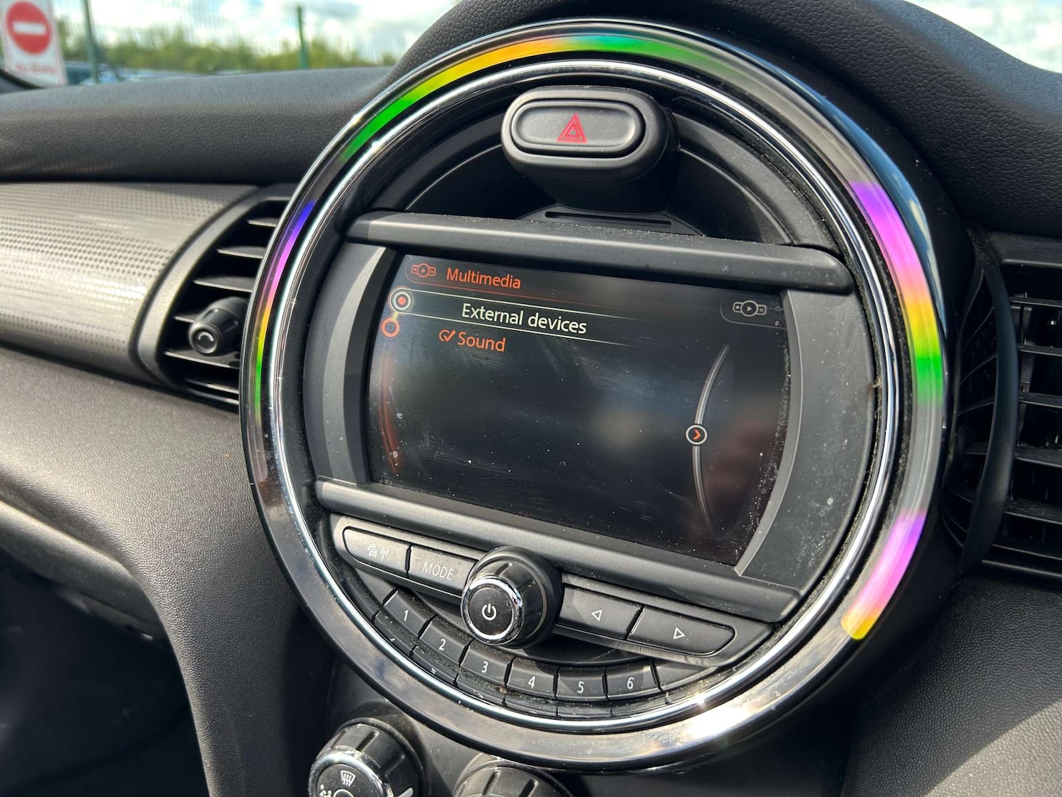 Used MINI Convertible 2018 for sale - 76601685: Photo 42