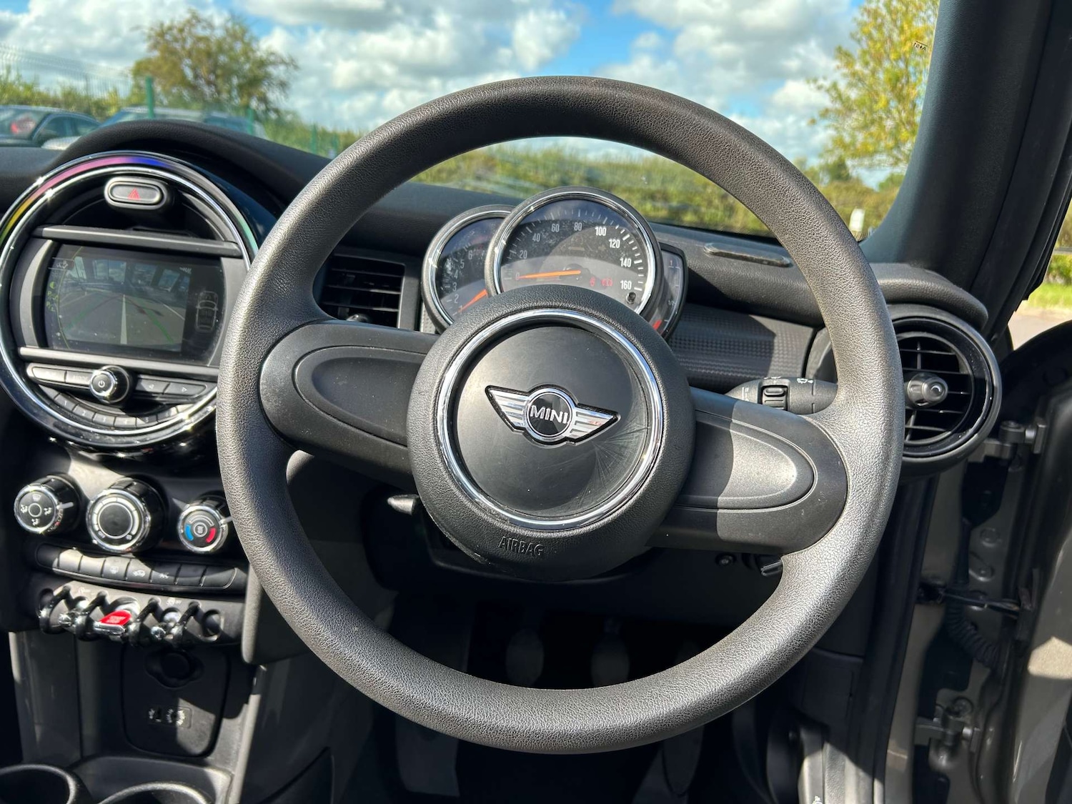 Used MINI Convertible 2018 for sale - 76601685: Photo 53