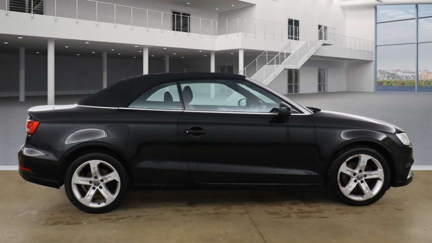 Used Audi A3 2017 for sale - 76829946: Photo 5