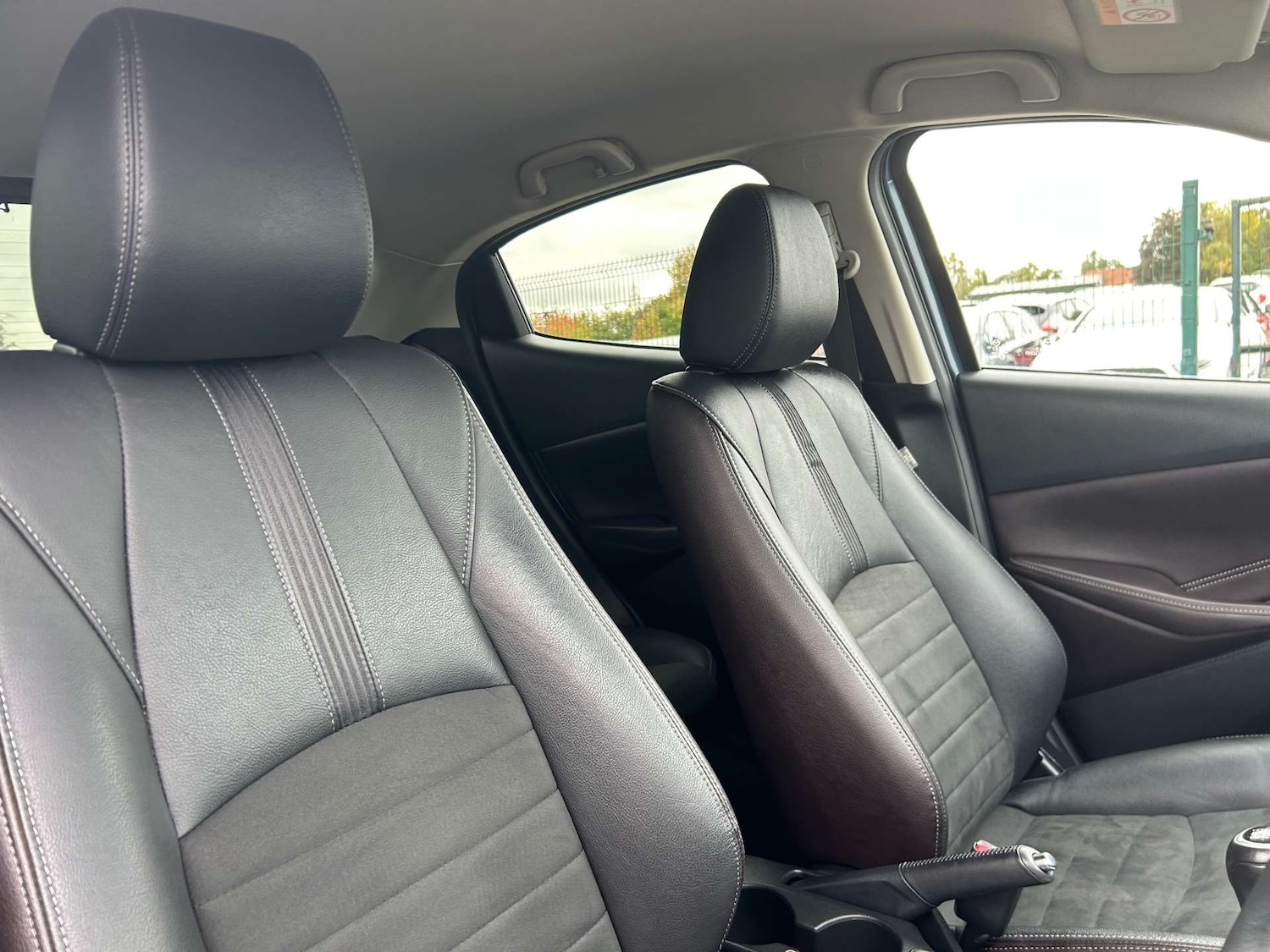 Used Mazda Mazda2 2019 for sale - 77372554: Photo 43