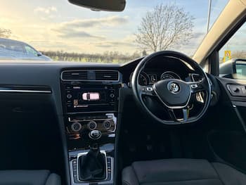 Used Volkswagen Golf 2018 for sale - 79817644: Photo