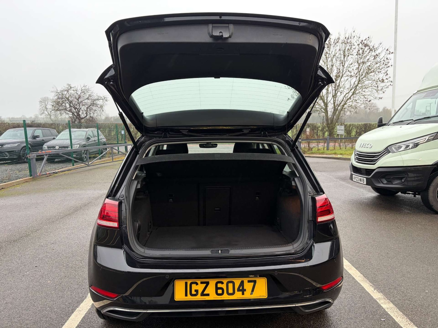 Used Volkswagen Golf 2018 for sale - 77482438: Photo 24