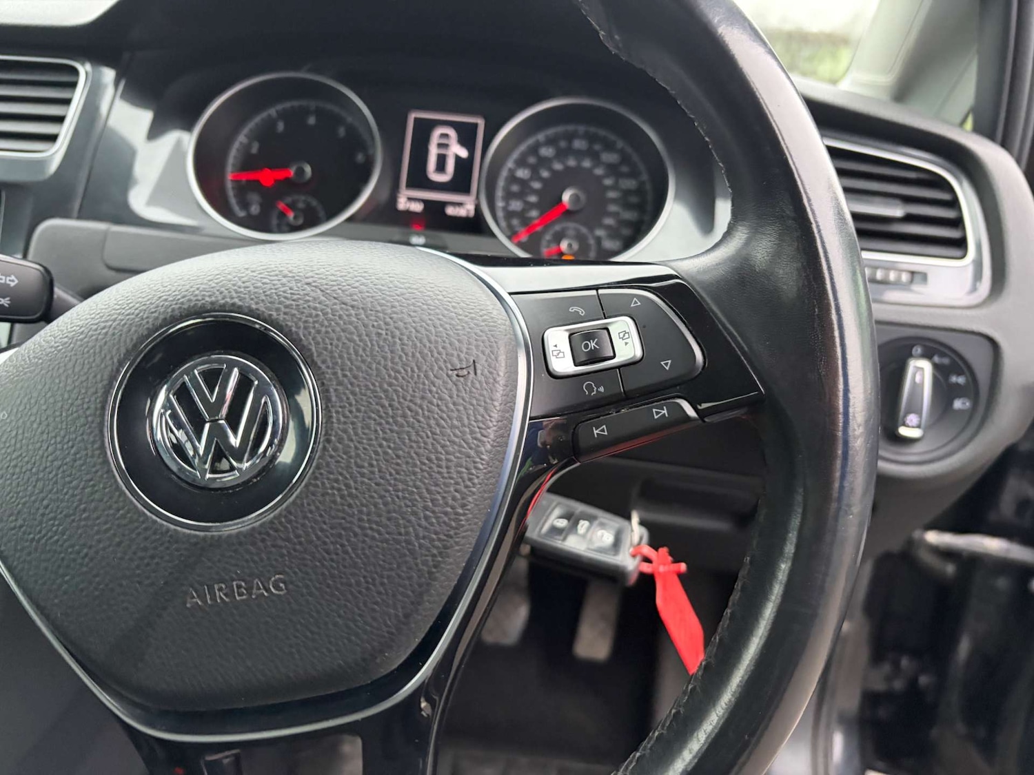 Used Volkswagen Golf 2018 for sale - 77482438: Photo 42