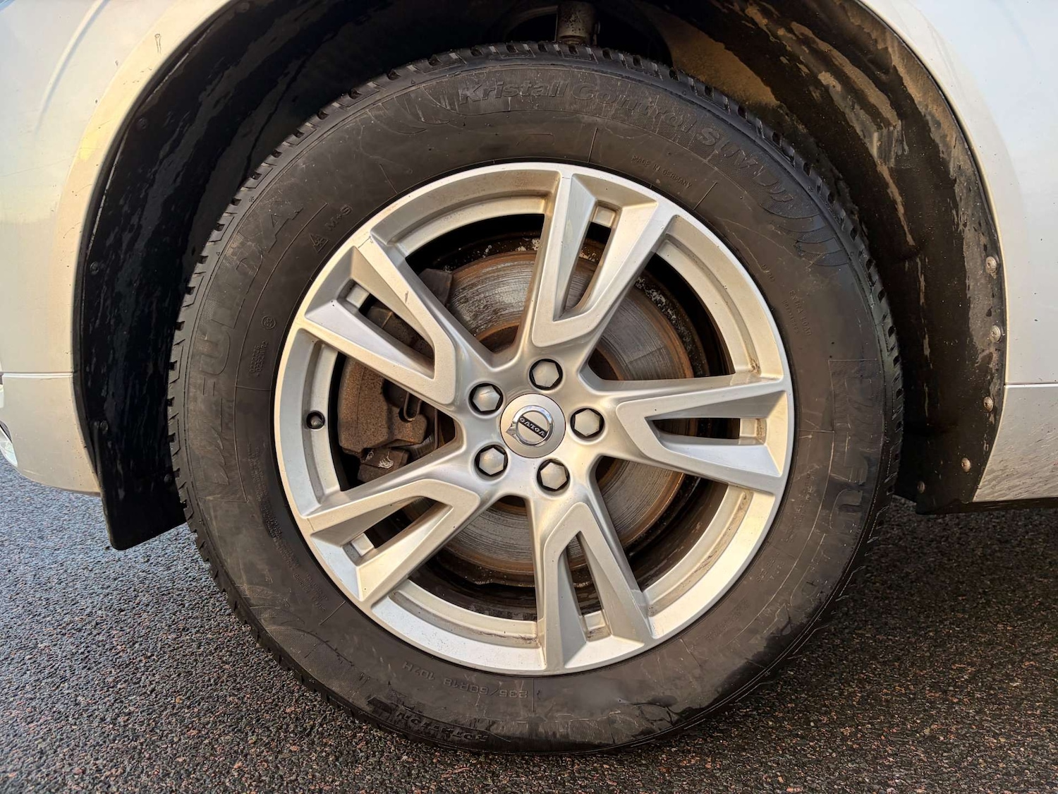 Used Volvo XC60 2017 for sale - 76941667: Photo 10