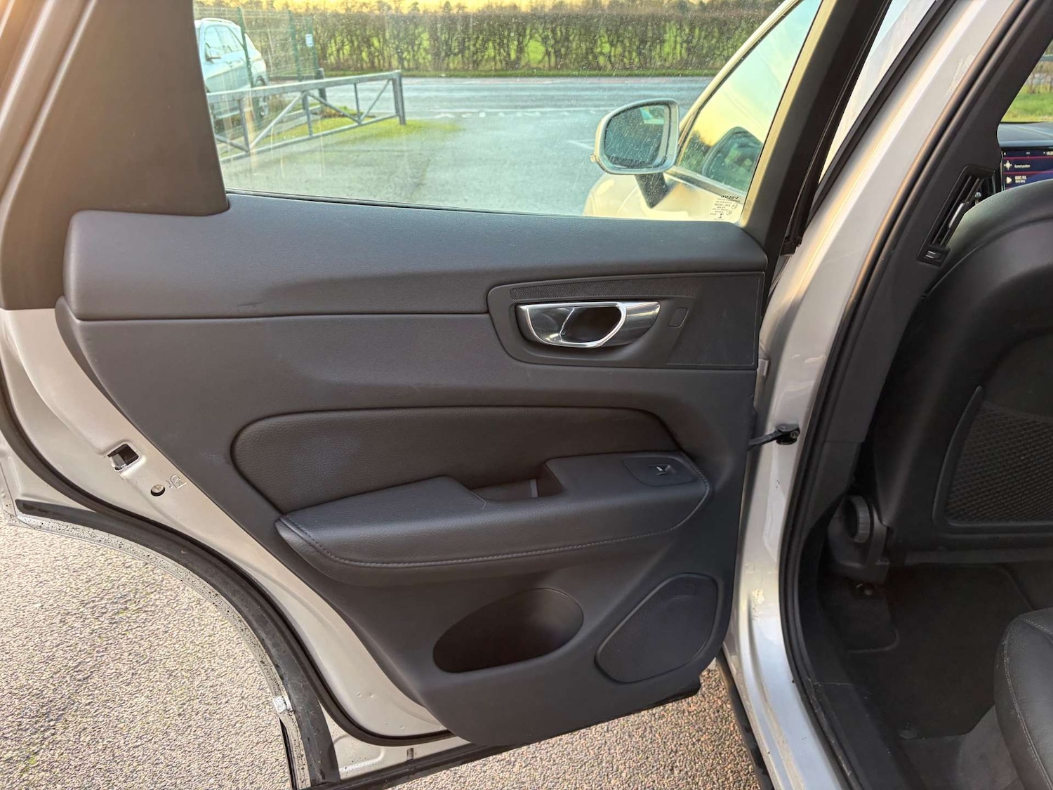 Used Volvo XC60 2017 for sale - 76941667: Photo 19