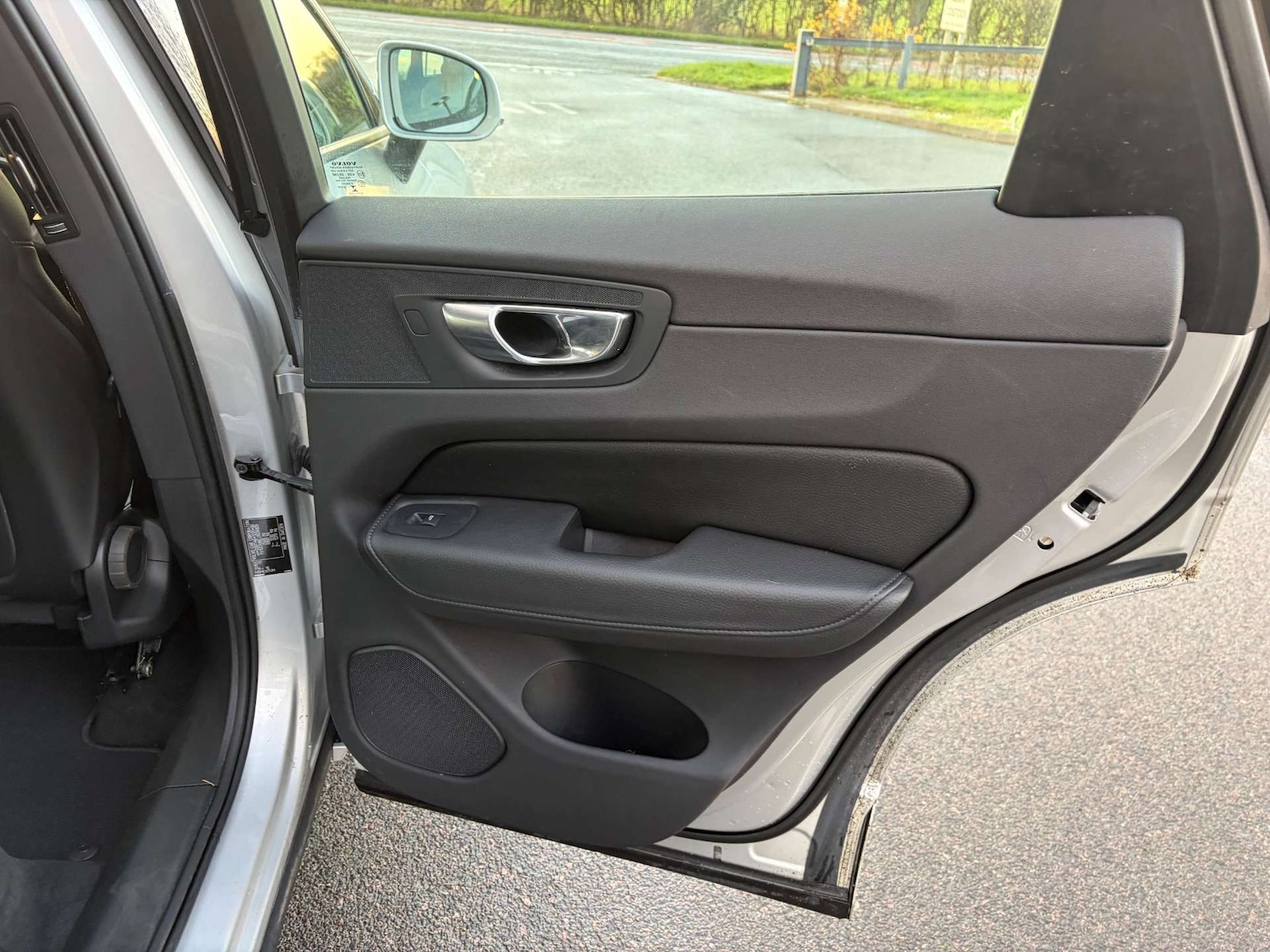 Used Volvo XC60 2017 for sale - 76941667: Photo 29