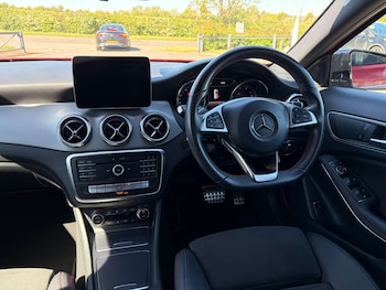 Used Mercedes-Benz GLA 2020 for sale - 78436077: Photo