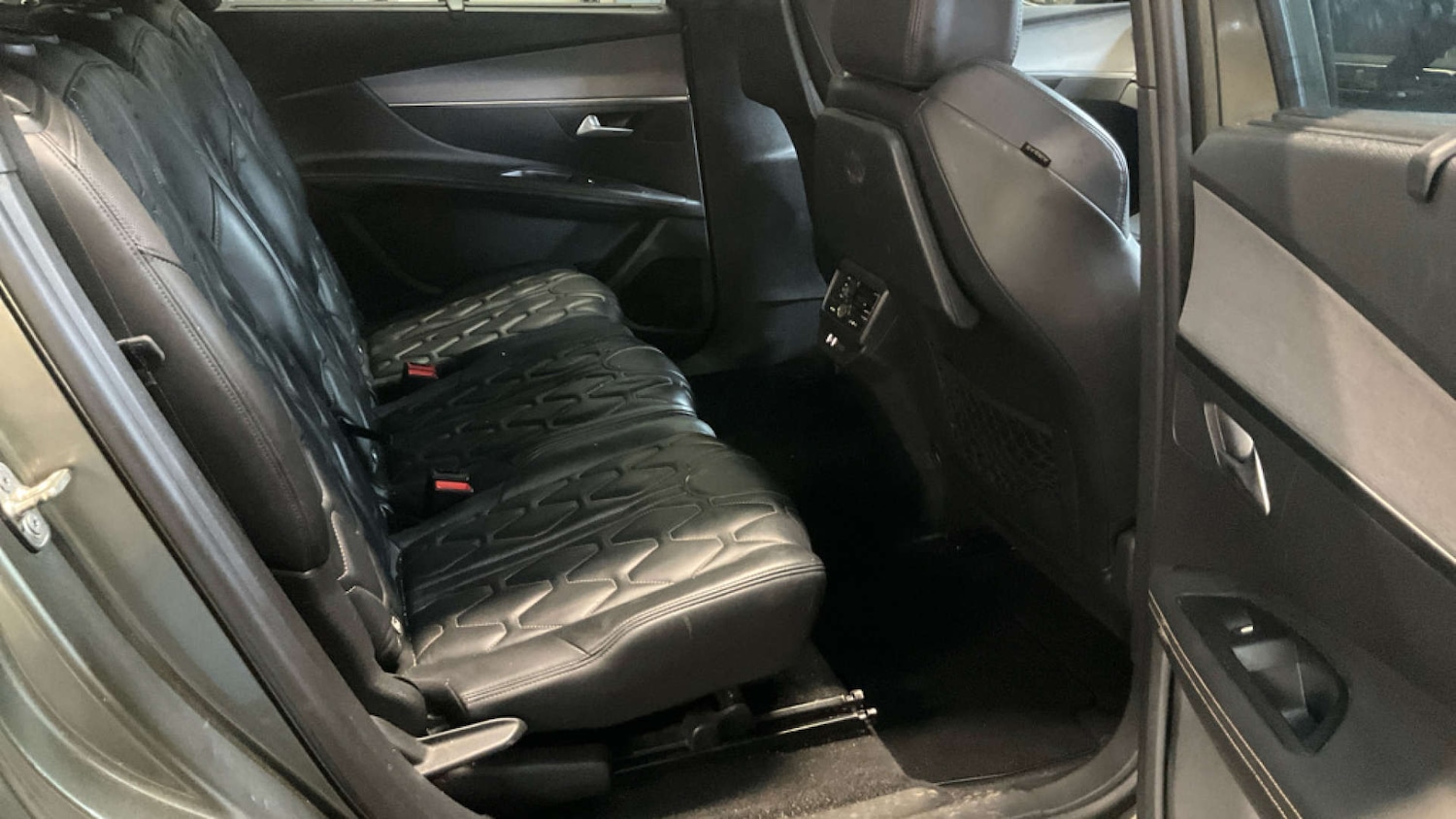 Used Peugeot 5008 2018 for sale - 77070815: Photo 16